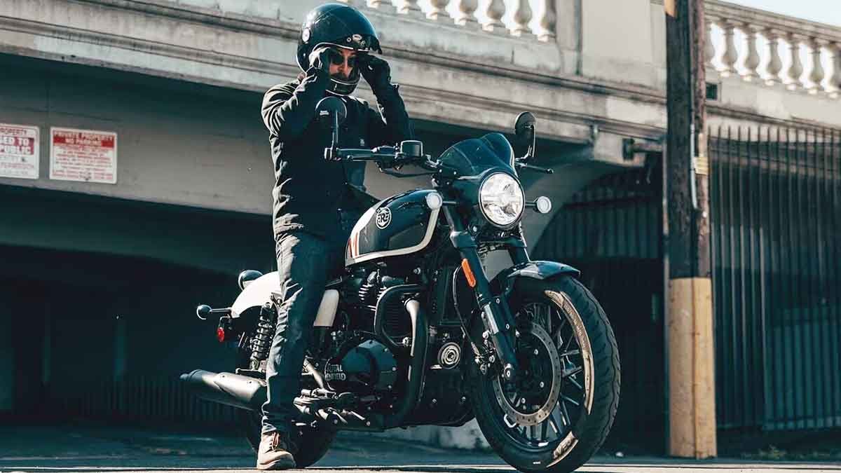 Royal Enfield Shotgun 650