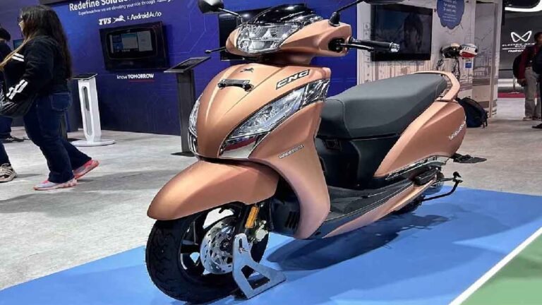 TVS Jupiter 125 CNG in Auto Expo