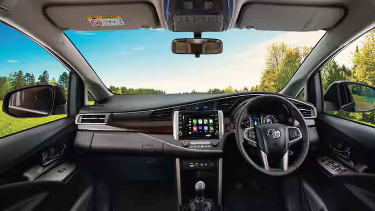 Toyota Innova Crysta MPV