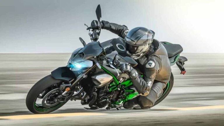 2025 Kawasaki Z900