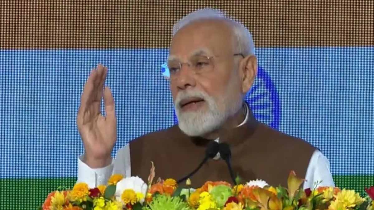पीएम मोदी ने जापान में कहा कि आप भारत आइए, हम भारत में प्रोडक्ट बनाएं और उसको दुनिया के लिए बनाएं 1 PM Narendra Modi in Japan