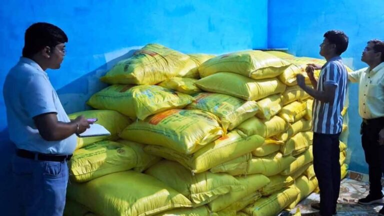 खाद की कालाबाजारी