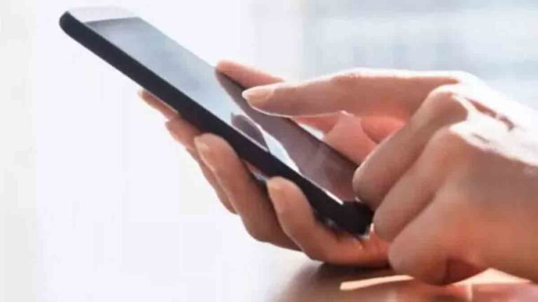 छत्तीसगढ़ में मोबाइल एप से अटेंडेंस