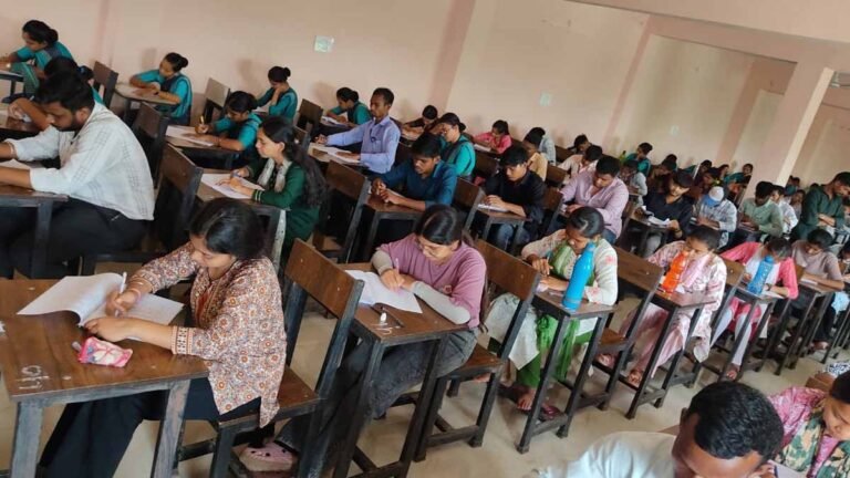 महाविद्यालयीन छत्तीसगढ़ी प्रश्नोत्तरी प्रतियोगिता