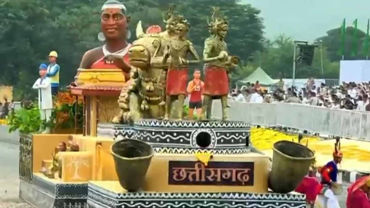 Bastar Shines in Gujarat