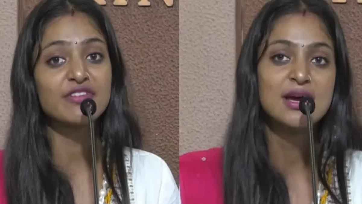 Monalisa Bhosle Controversy Latest News in Hindi