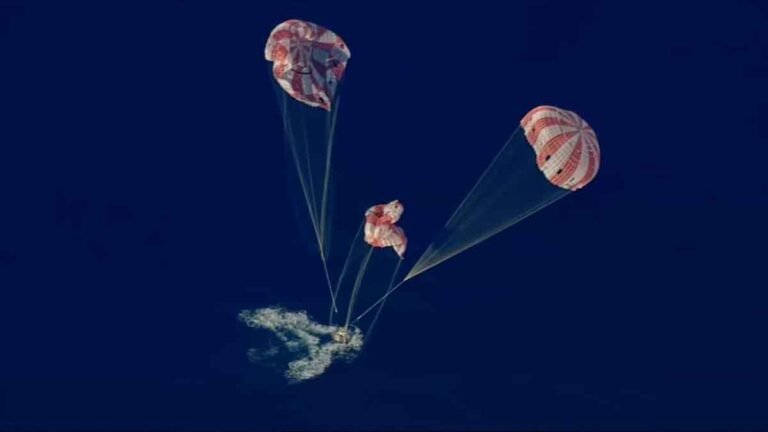 Artemis II मिशन सफल