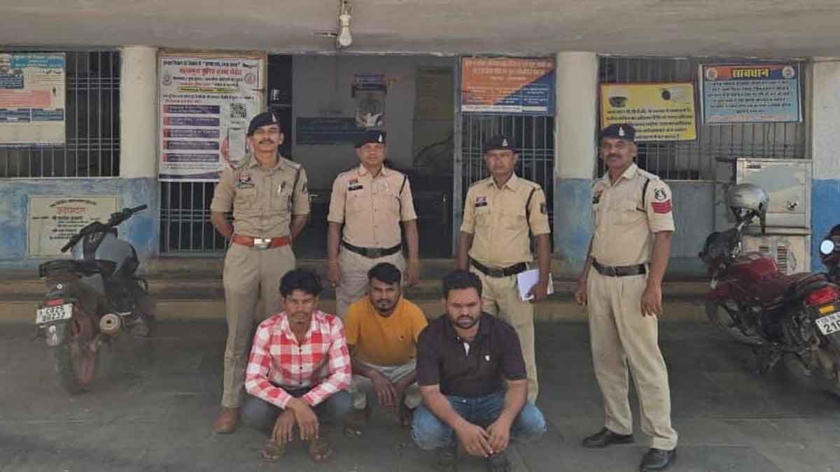 Home 1 सिरपुर में चाकूबाजी के आरोपी गिरफ्तार