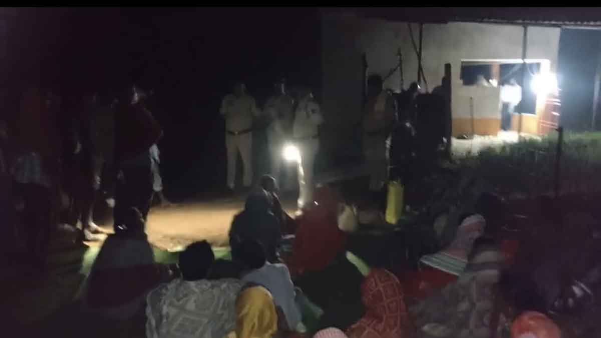 बागबाहरा वन अमला पर हमला