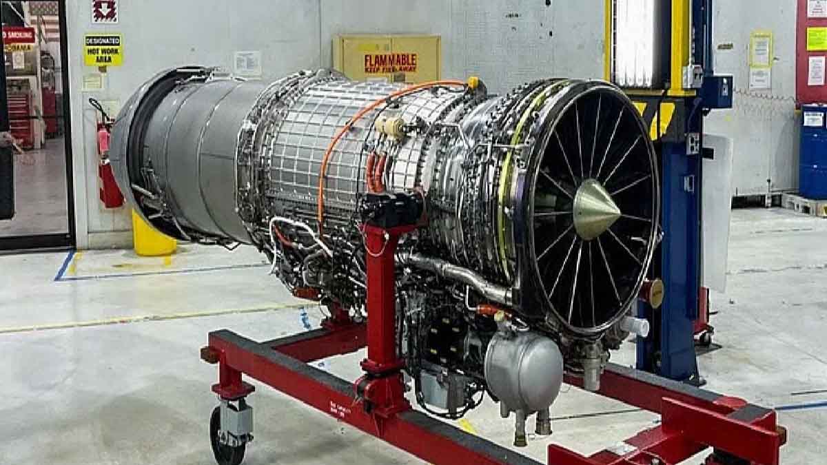 GE F404-IN20 Engine